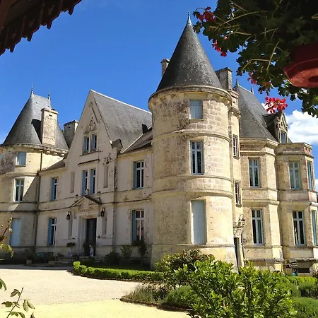 Chateau De Lestaubiere *