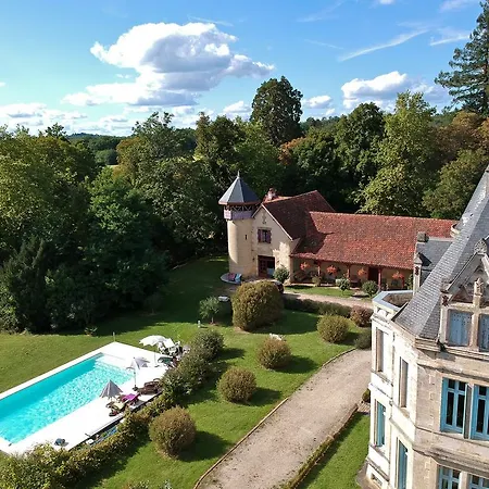 Bed & Breakfast Chateau De Lestaubiere *