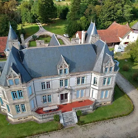 Chateau De Lestaubiere Bed & Breakfast Douville