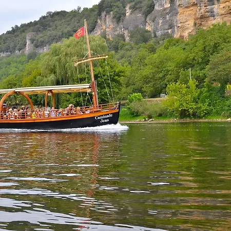 Chateau De Lestaubiere Oda ve Kahvaltı *